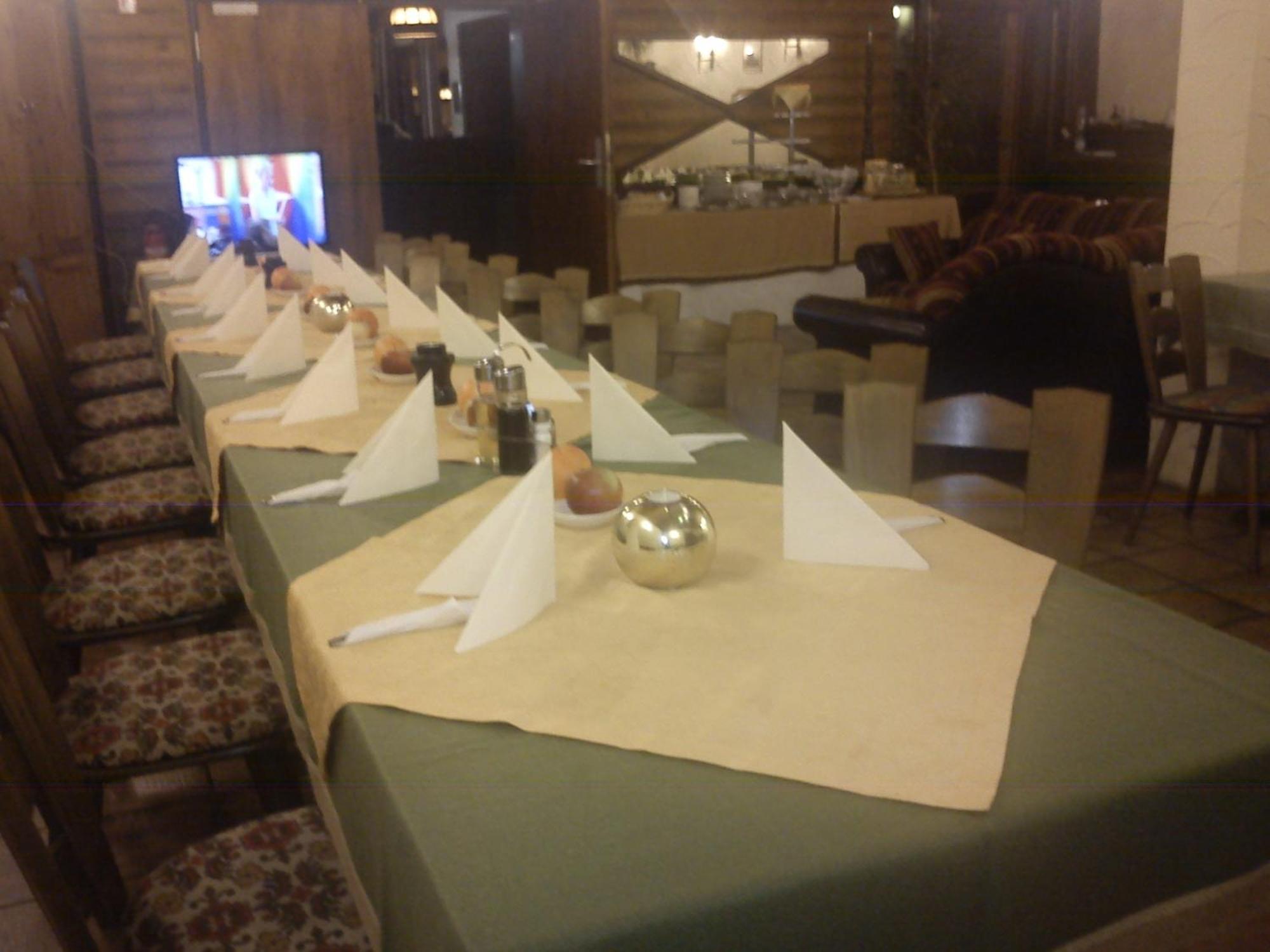 Hotel Zur Kueferschenke Ниерщайн Екстериор снимка